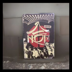 [NEW] STRAY KIDS SKZHOP HIPTAPE(HOP) Album SKZHOP Ver.CD+Book+stickerCard+Poster